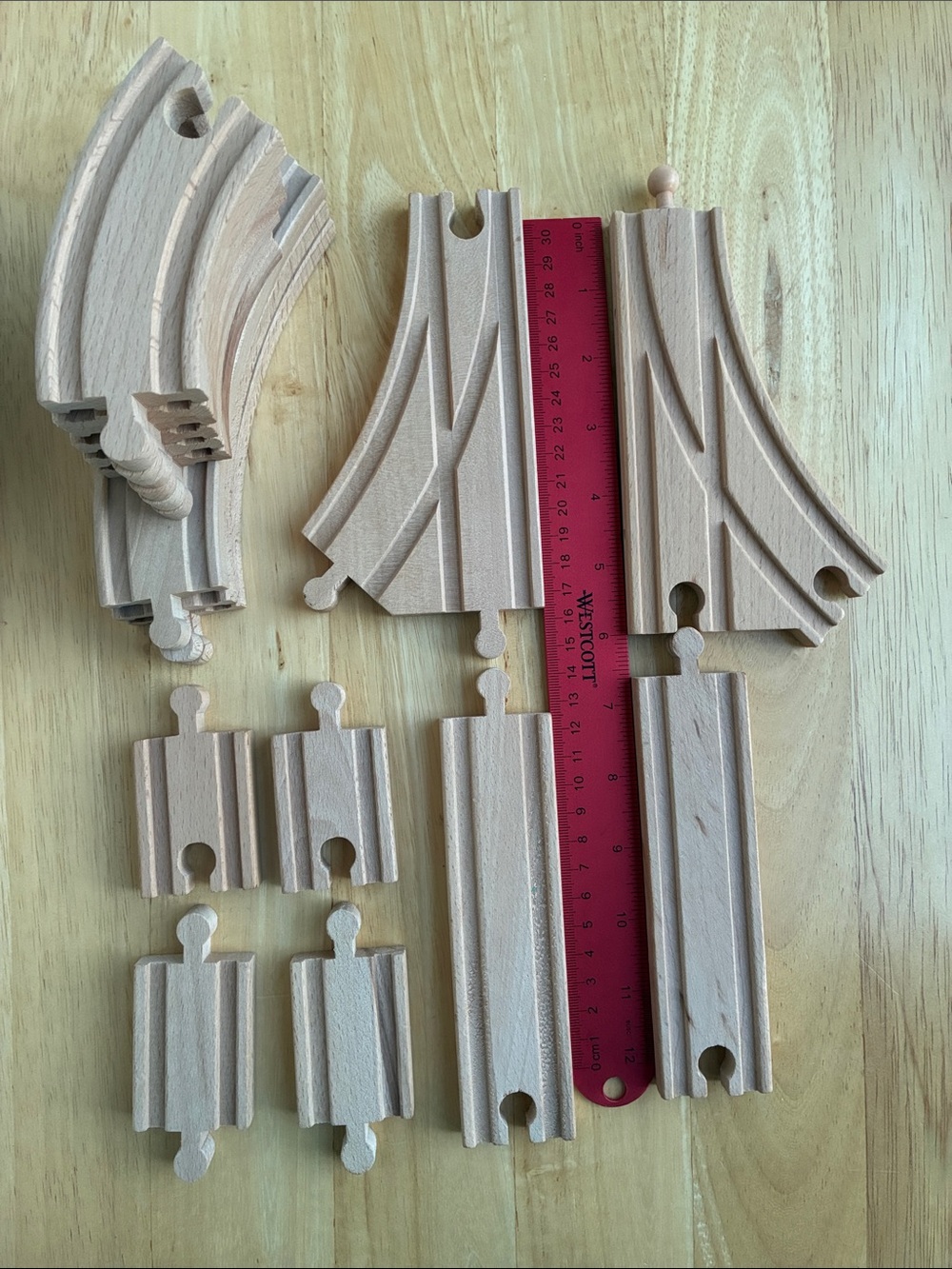 Wooden Train Track Set Pieces. Set of 17 pieces from different sets brio, thomas - Picture 2 of 4